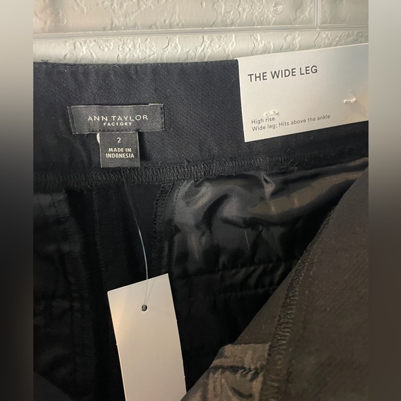 NWT Ann Taylor crop pant size 2 - Picture 3 of 5